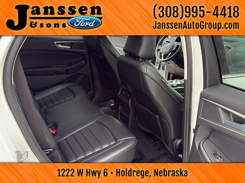 Used 2024 Ford Edge SEL AWD/4WD image 20