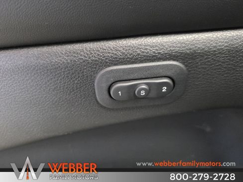 Used 2020 Jeep Grand Cherokee Limited AWD/4WD image 12