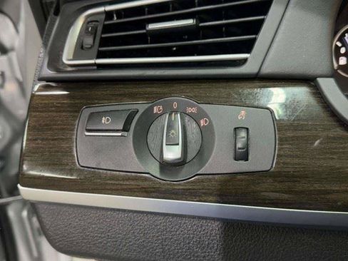 Used 2012 BMW 740Li RWD image 32