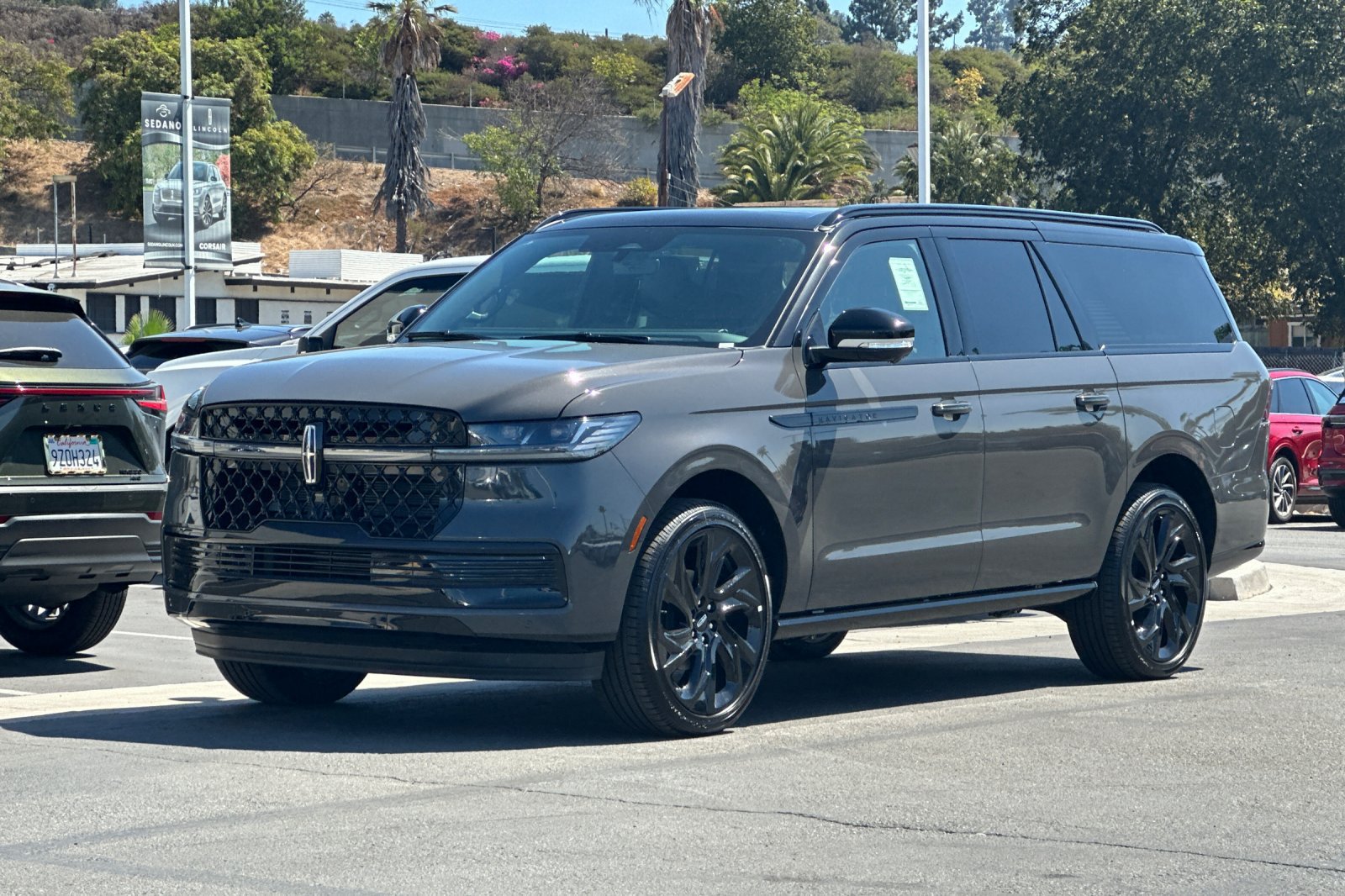 New 2027 Lincoln Navigator L Black Label AWD/4WD image 7