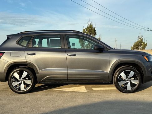 New 2026 Volkswagen Taos S AWD/4WD image 3