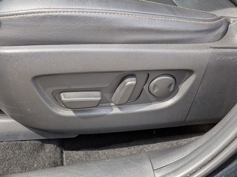 Used 2025 MAZDA CX-70 3.3 Turbo w/ Preferred Package image 12