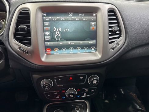 Used 2020 Jeep Compass High Altitude image 17