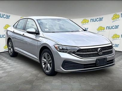 Used 2024 Volkswagen Jetta SE