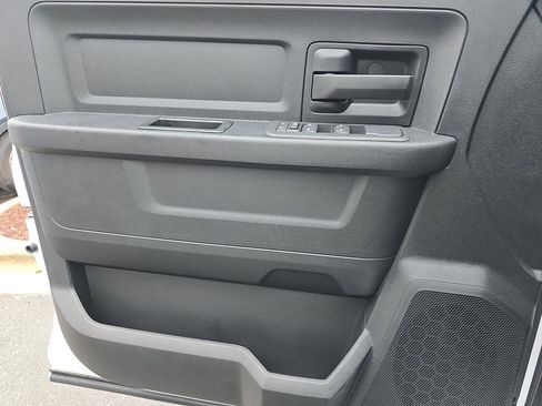 New 2026 RAM 2500 Tradesman w/ Chrome Appearance Group image 27