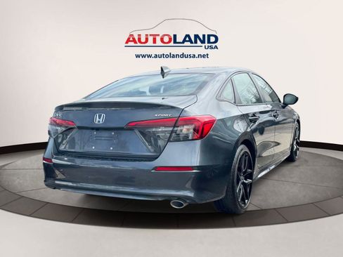 Used 2024 Honda Civic Sport image 3