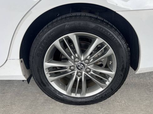 Used 2017 Toyota Camry SE FWD image 31