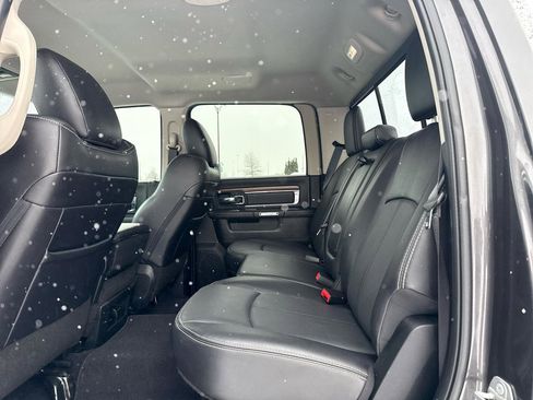 Used 2018 RAM 2500 Laramie AWD/4WD image 28
