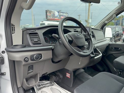Certified 2025 Ford Transit 250 Low Roof w/ Exterior Upgrade Package RWD image 13