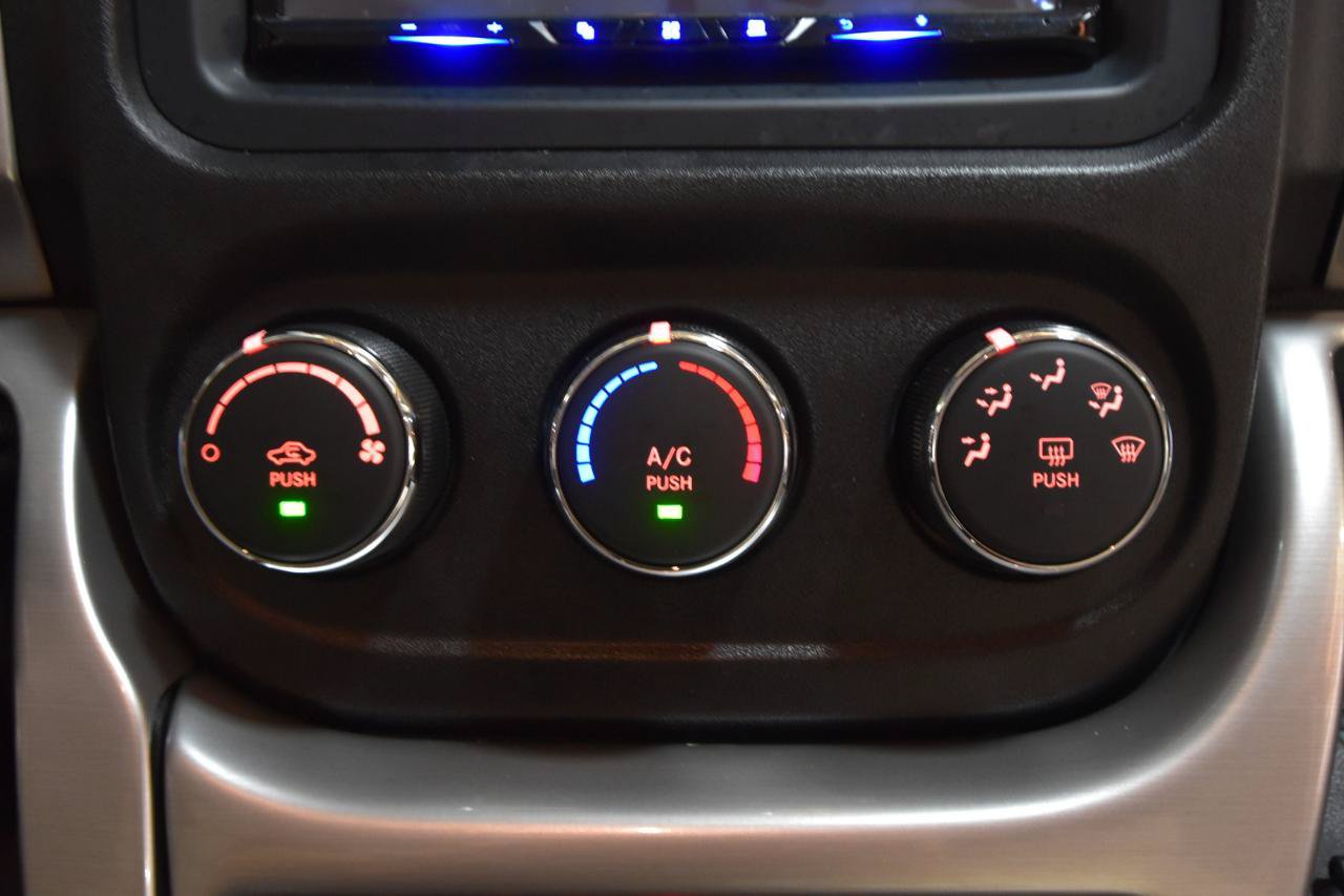 Used 2021 RAM ProMaster 3500 w/ Convenience Group FWD image 36
