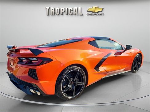Used 2021 Chevrolet Corvette Stingray Preferred Cpe w/ Z51 Performance Package image 5