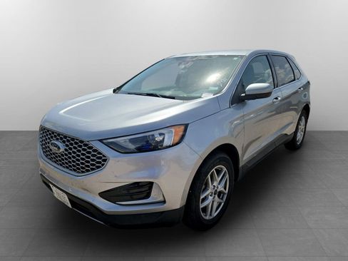 Used 2024 Ford Edge SEL AWD/4WD image 12