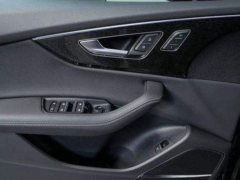 New 2026 Audi Q8 Premium Plus image 6