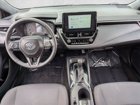 Used 2024 Toyota Corolla SE w/ SE Premium Package FWD image 18