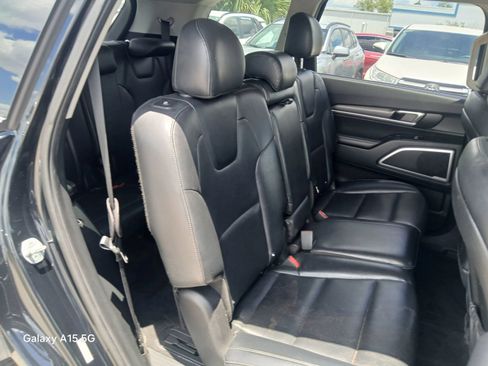 Used 2022 Kia Telluride LX AWD/4WD image 13