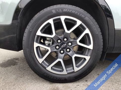 Used 2024 Chevrolet Blazer RS w/ LPO, Floor Liner Package FWD image 17