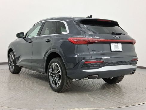 New 2025 Audi Q5 Premium image 3