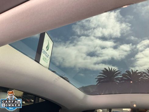 Used 2022 Tesla Model Y Performance image 57