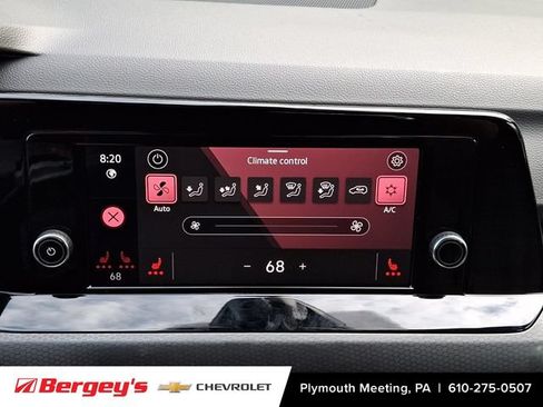 Used 2023 Volkswagen GTI 40th Anniversary Edition FWD image 19
