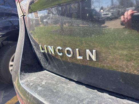 Used 2013 Lincoln MKX AWD image 12