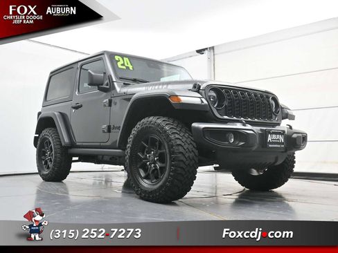 Used 2024 Jeep Wrangler Sport AWD/4WD image 23