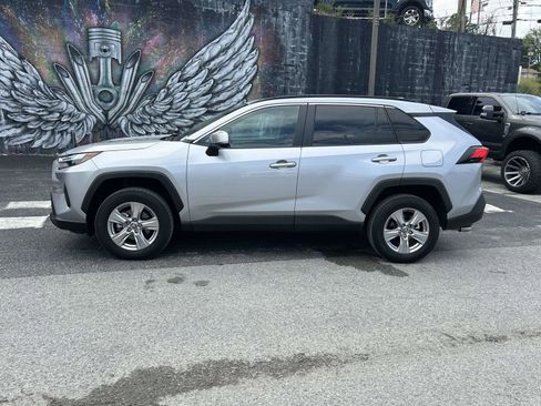 Used 2025 Toyota RAV4 XLE FWD image 6