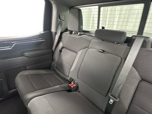 Used 2022 GMC Sierra 1500 Elevation image 14