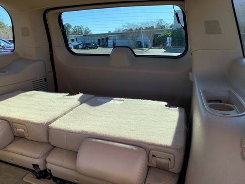 Used 2012 GMC Yukon SLT w/ SLT-2 Equipment Package image 31