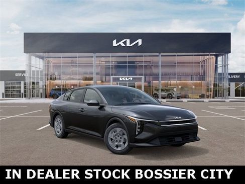 New 2025 Kia K4 LX image 8