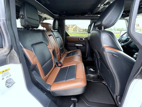 Used 2022 Ford Bronco Outer Banks AWD/4WD image 19