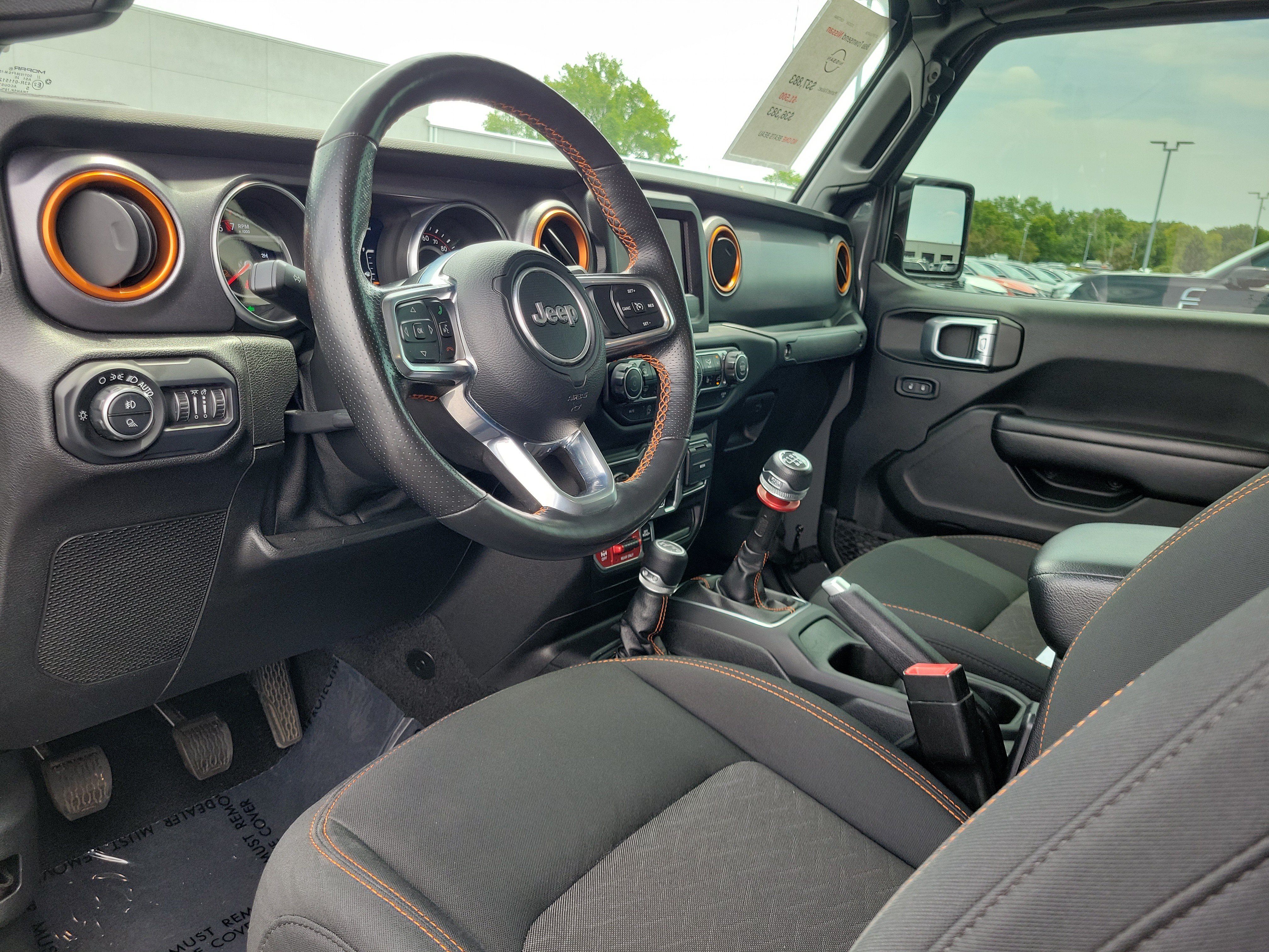Used 2021 Jeep Gladiator Mojave w/ Cold Weather Group AWD/4WD image 19