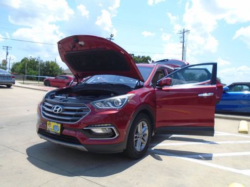 Used 2017 Hyundai Santa Fe Sport FWD image 26
