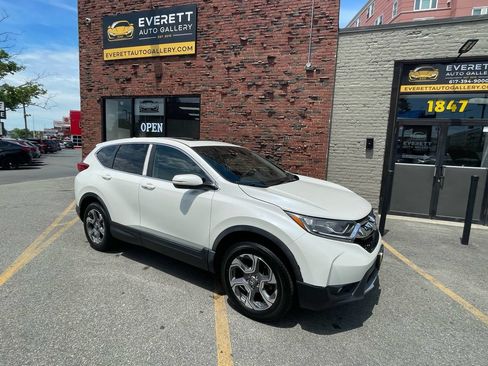 Used 2017 Honda CR-V EX image 2