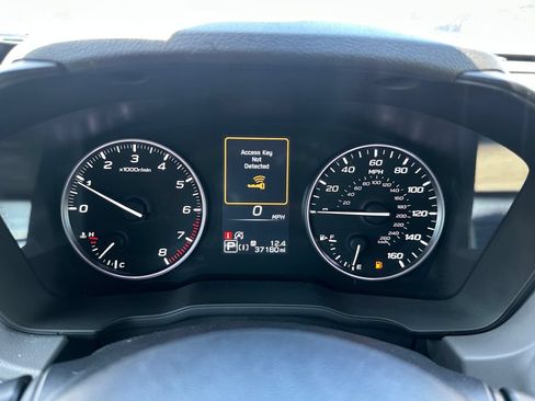 Used 2024 Subaru Crosstrek 2.0i Premium w/ Crosstrek Mirror Package AWD/4WD image 27