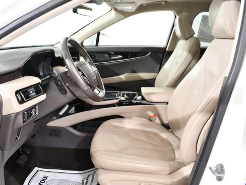 Used 2022 Lincoln Nautilus Reserve w/ Equipment Group 201A AWD/4WD image 6