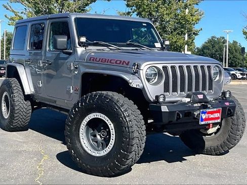 Used 2018 Jeep Wrangler Unlimited Rubicon AWD/4WD image 2