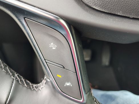 New 2025 Cadillac XT5 Luxury w/ LPO, Floor Liner Package image 21