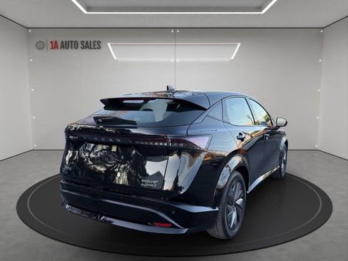 Used 2024 Nissan Ariya AWD image 5