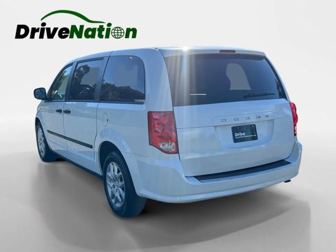 Used 2014 RAM C/V Tradesman image 7