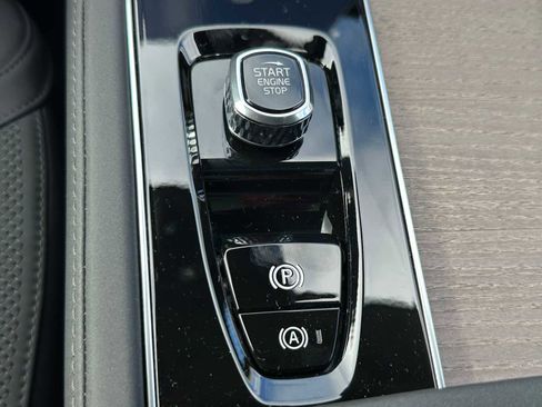 New 2026 Volvo XC90 T8 Plus image 37