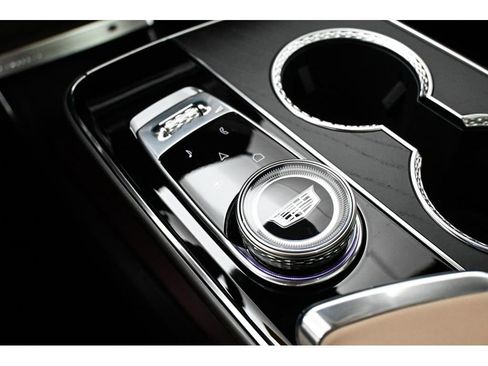 New 2026 Cadillac Lyriq Signature Luxury AWD/4WD image 29