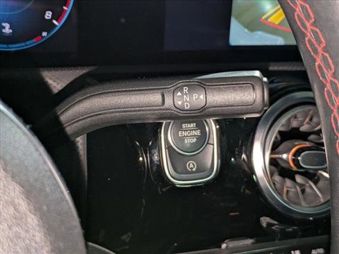 Used 2022 Mercedes-Benz CLA 250 4MATIC image 15