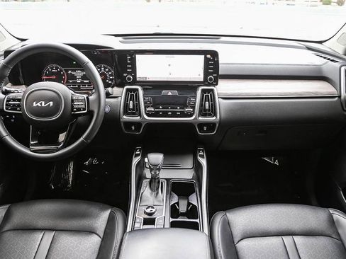 Used 2023 Kia Sorento X-Line EX image 13