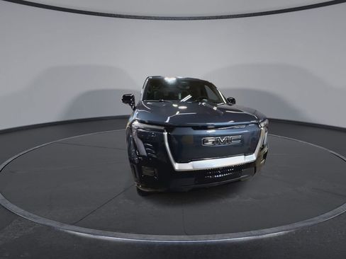 New 2025 GMC Sierra EV Denali image 7