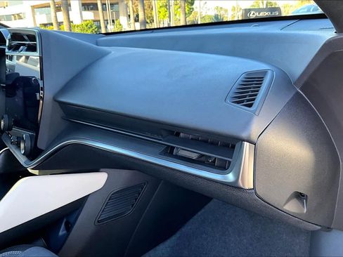 Used 2023 Lexus RZ 450e Premium w/ Accessory Package (Z1) image 17