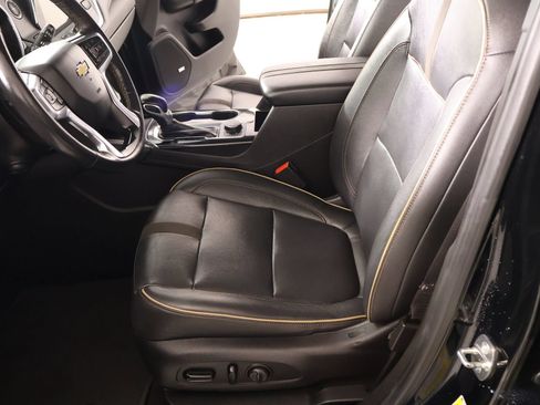 Used 2019 Chevrolet Blazer Premier w/ Sun and Wheels Package FWD image 12