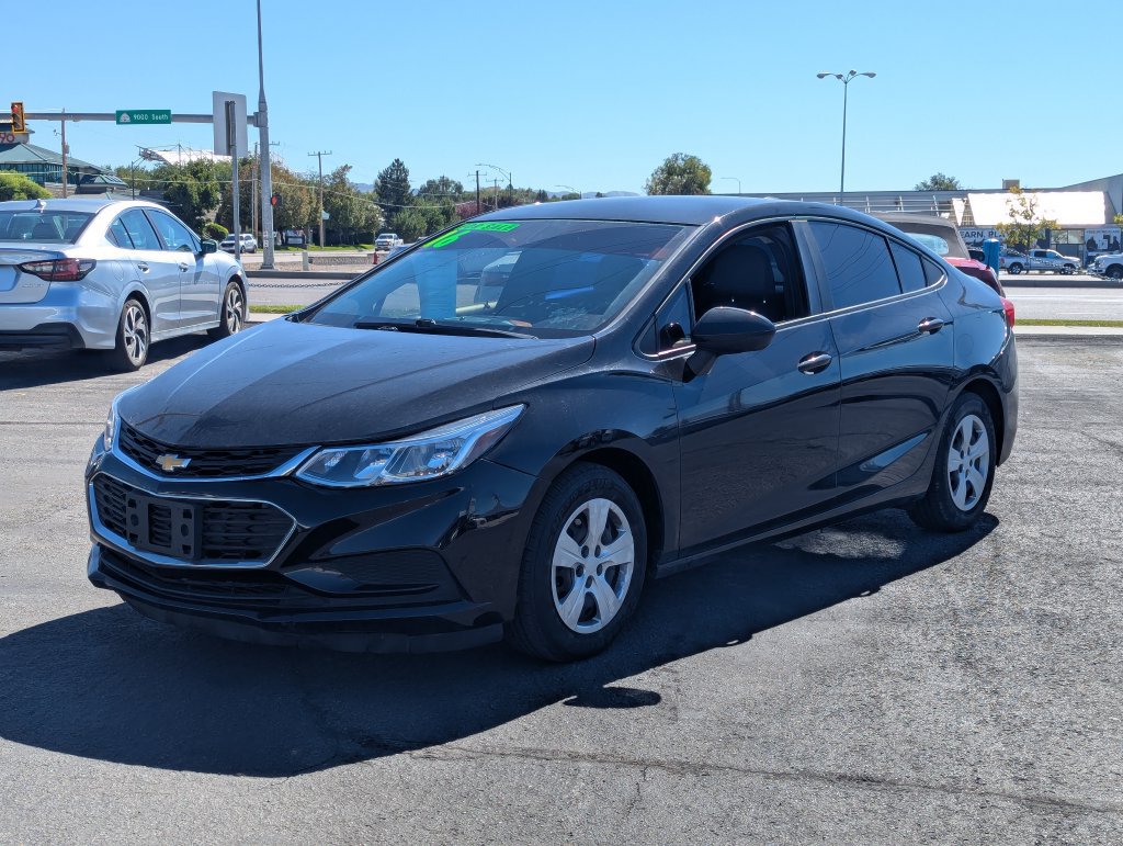 Used 2016 Chevrolet Cruze LS FWD image 9