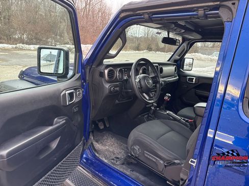 Used 2018 Jeep Wrangler Unlimited Sport S image 14