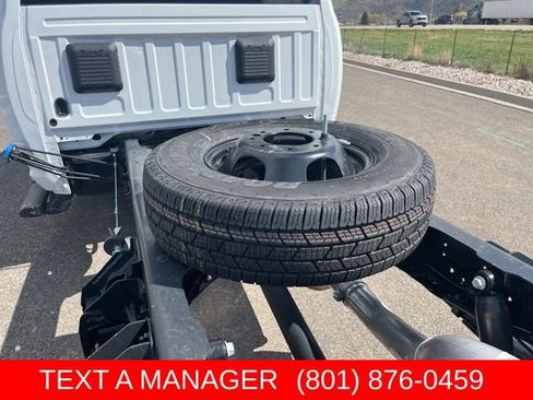 New 2026 RAM 3500 Tradesman w/ Chrome Appearance Group A AWD/4WD image 13