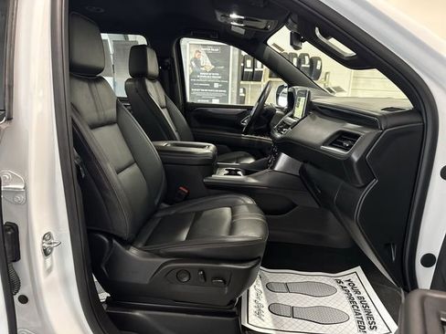 Certified 2024 Chevrolet Suburban RST image 28